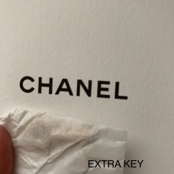 Chanel CC Filigree Vanity Small Black - Picture 16 of 17